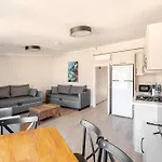 B Polat Apartment *