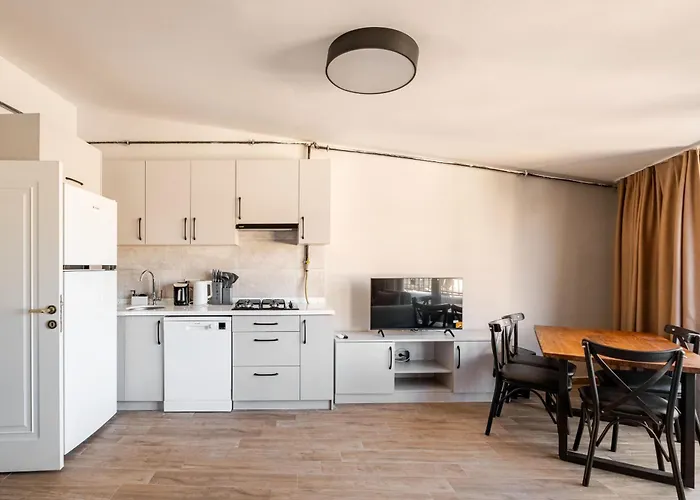 B Polat Apartamento *